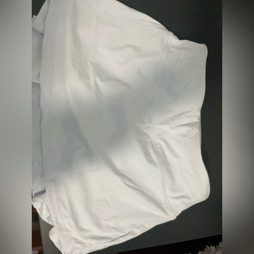 WHITE AMAZON SKIRT